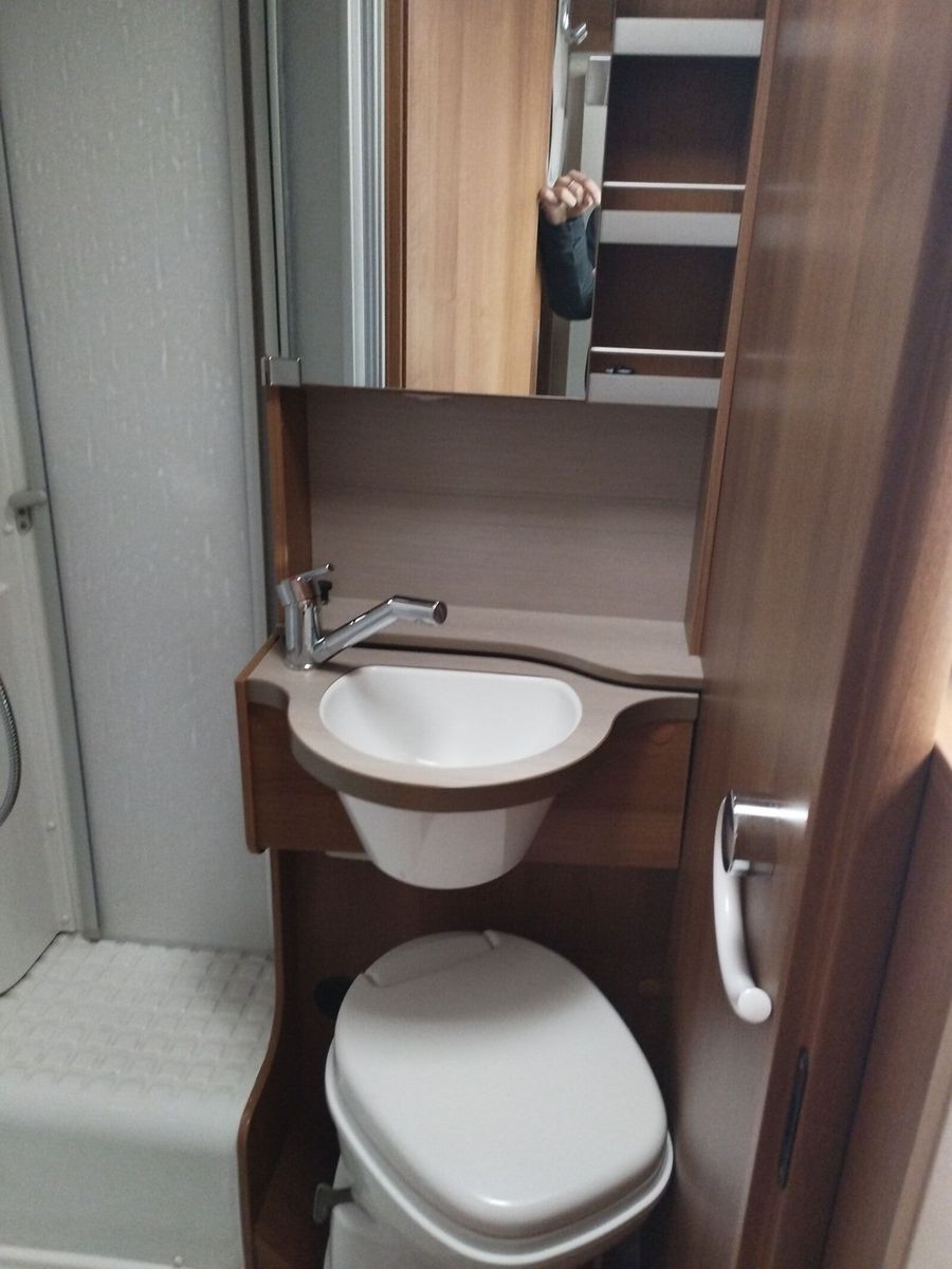 Fahrzeugabbildung Knaus Van i 600 ME Solar, SAT & TV, Markise