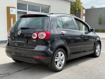 Volkswagen Golf - 4