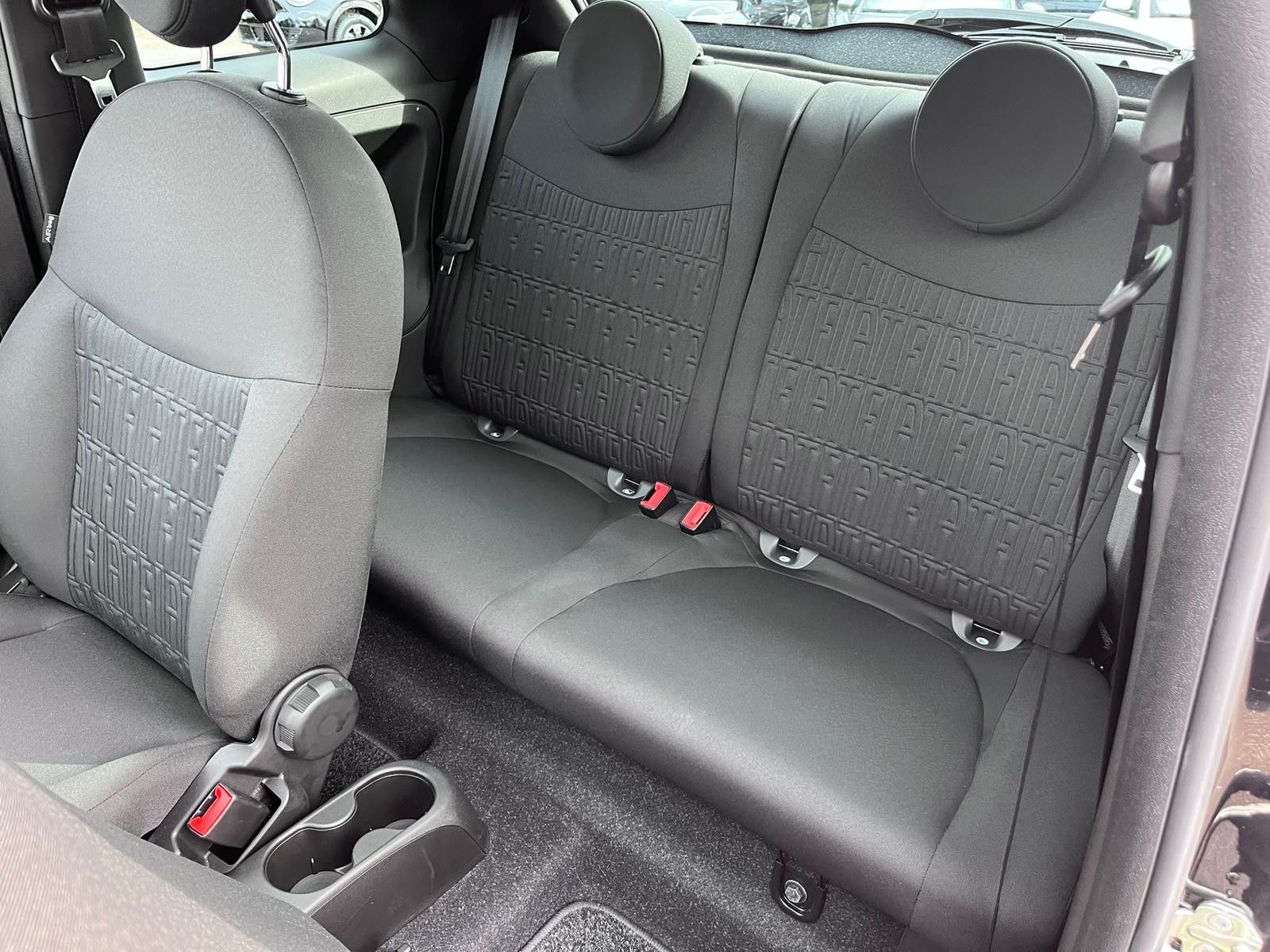 Fahrzeugabbildung Fiat 500 Dolcevita