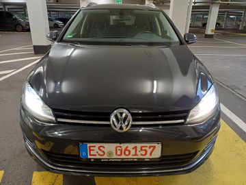Volkswagen Golf - 4