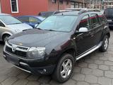 Dacia Duster 4x4 mit Gasanlage erst 138tkm - : mit Gasanlage