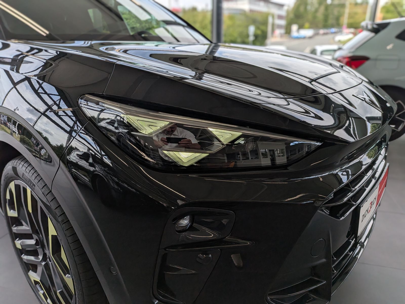 Fahrzeugabbildung CUPRA Terramar 1.5 eTSI Tribe Sennh Matrix HUD AHK 20