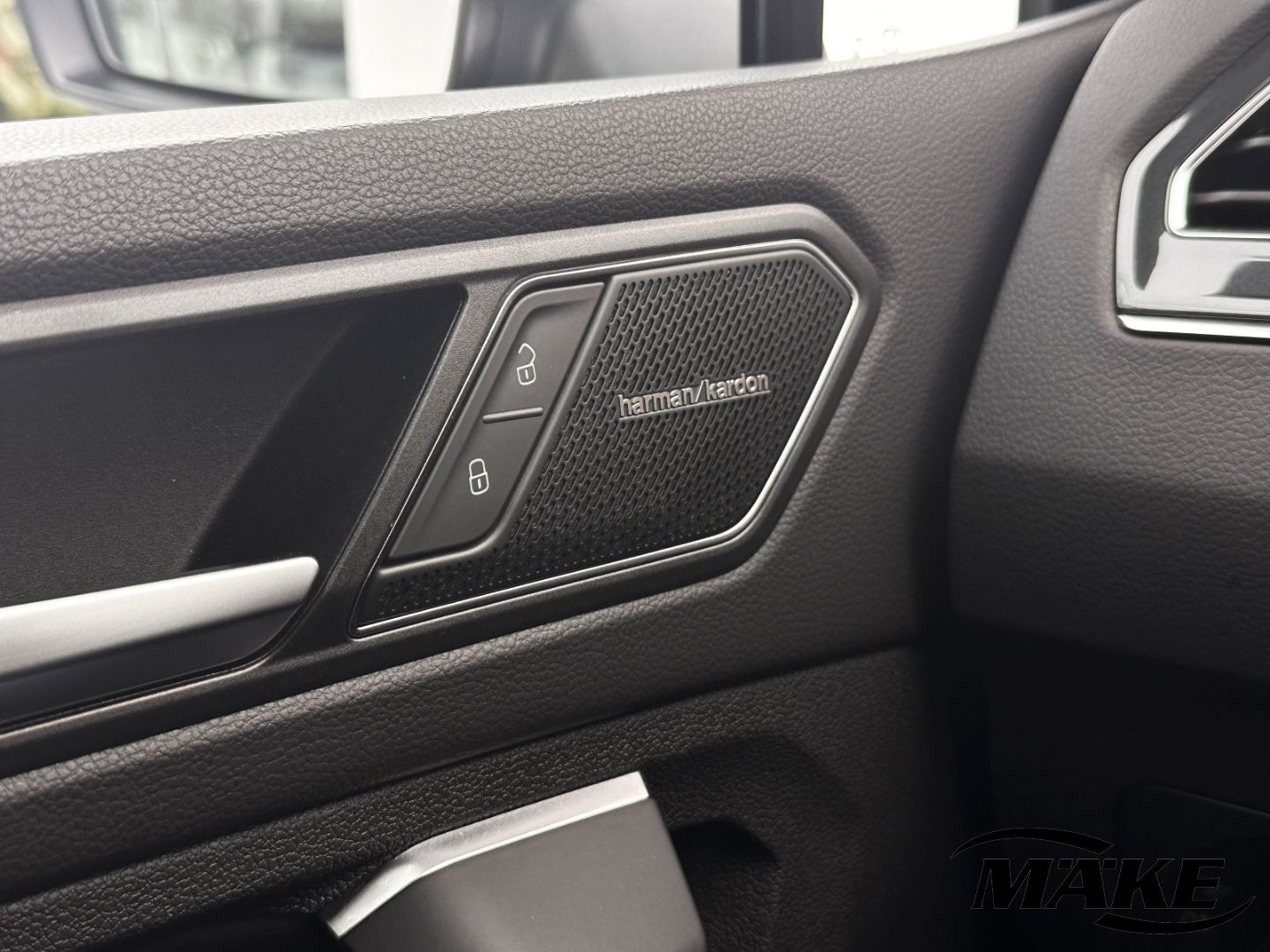 Tiguan R-Line 2.0 TSI DSG 4motion LED AHZV ACC S