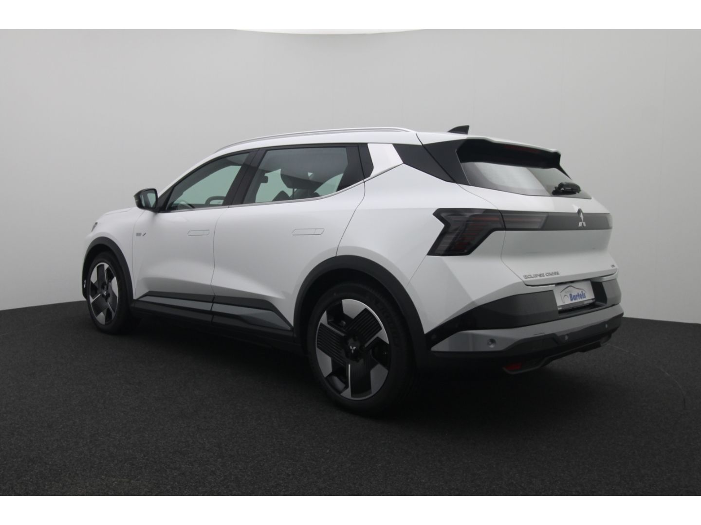 Fahrzeugabbildung Mitsubishi Eclipse Cross Diamant Plus 11 KW ACC LED SHZ