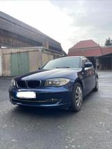 BMW 1er Reihe 116i - BMW: Reihe