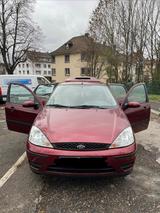 Ford Focus 1,6 Viva  - Ford Focus Viva mit Benzin-Antrieb