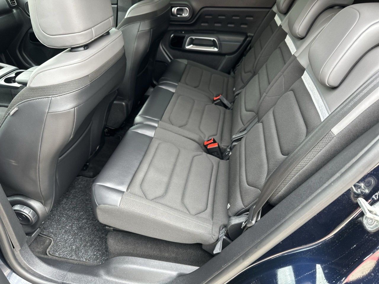 Fahrzeugabbildung Citroën C5 Aircross C-Series BlueHDI 130PS EAT8