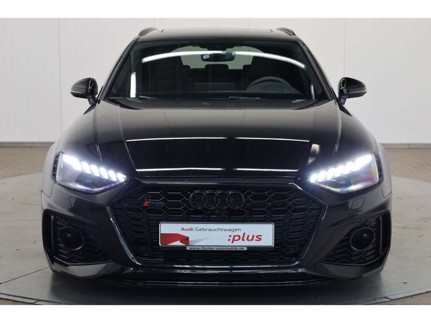 Audi RS4 Avant TFSI quattro RS Competition plus foto 3