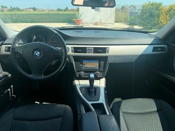 BMW 318 - 9