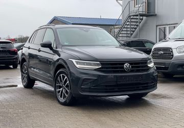 Volkswagen Tiguan - 3