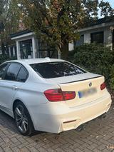 BMW 320i xDrive | M-Style | TÜV 10/2027 | ... - BMW: X10