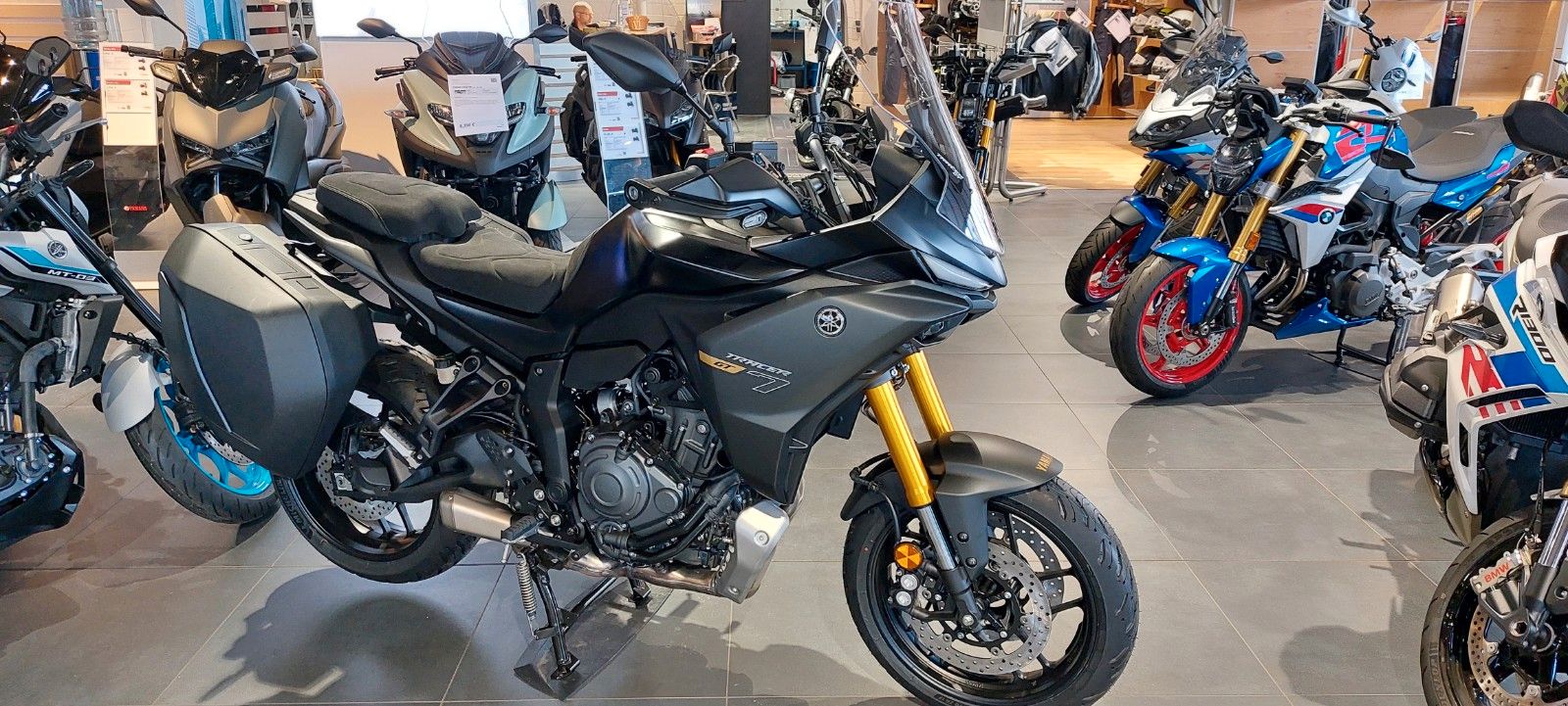 Fahrzeugabbildung Yamaha Tracer 7 GT  2025  Silber + Schwarz sofort