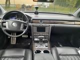 Volkswagen VW Phaeton - Volkswagen Phaeton in Stuttgart