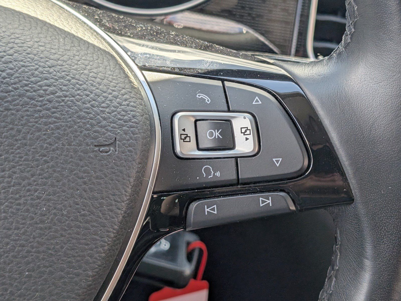VW Golf Sportsvan 1.2 TSI Sound Allwetter SHZ ACC – Bild 15