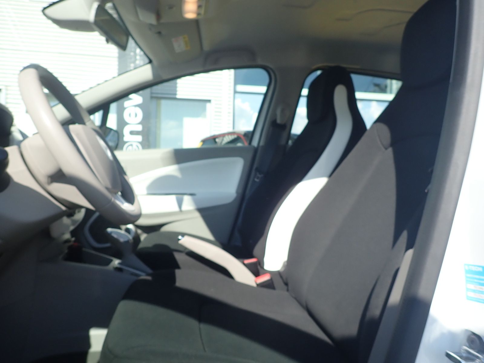 Fahrzeugabbildung Renault ZOE Life Z.E. 40