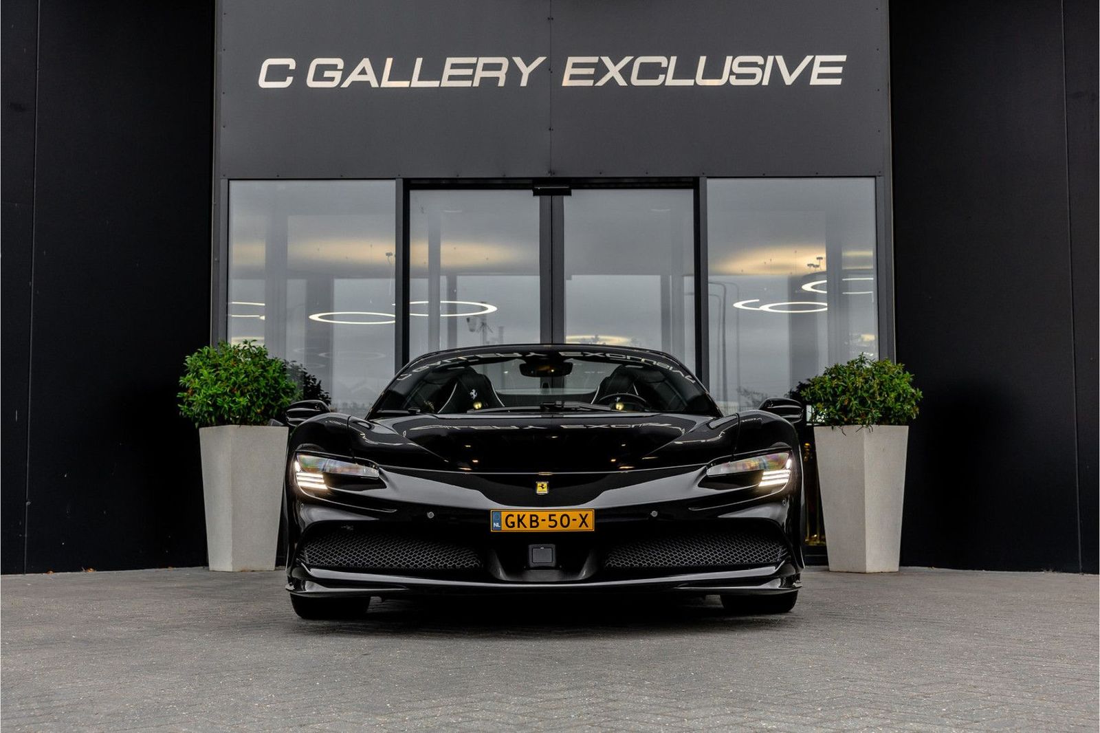 Ferrari SF90 Spider 4.0 V8 - Nieuwe Auto | Origineel NL imagem 2