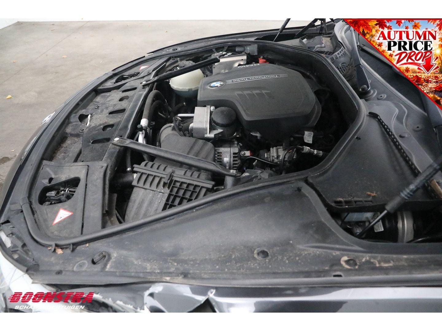BMW 520 2013 — photo 14