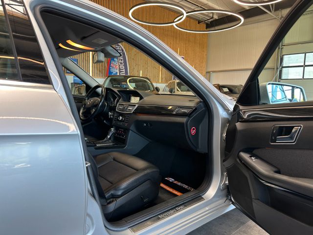 MYAUTOCENTER – Gebraucht- und Jahreswagen mit Werkstattservice in Pfaffenhofen Mercedes-Benz E 200 *AHK*Abstandstempo*Teilleder*Szhz*