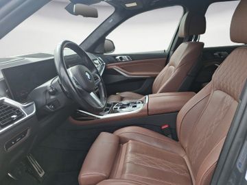 BMW X7 - 10