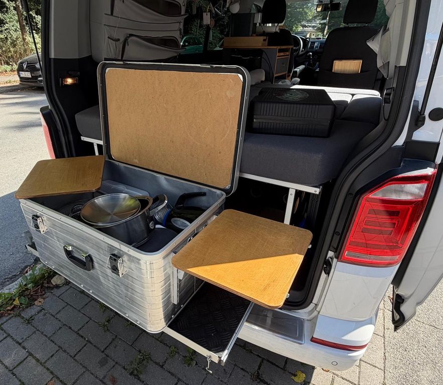 Image of Volkswagen T6 Multivan