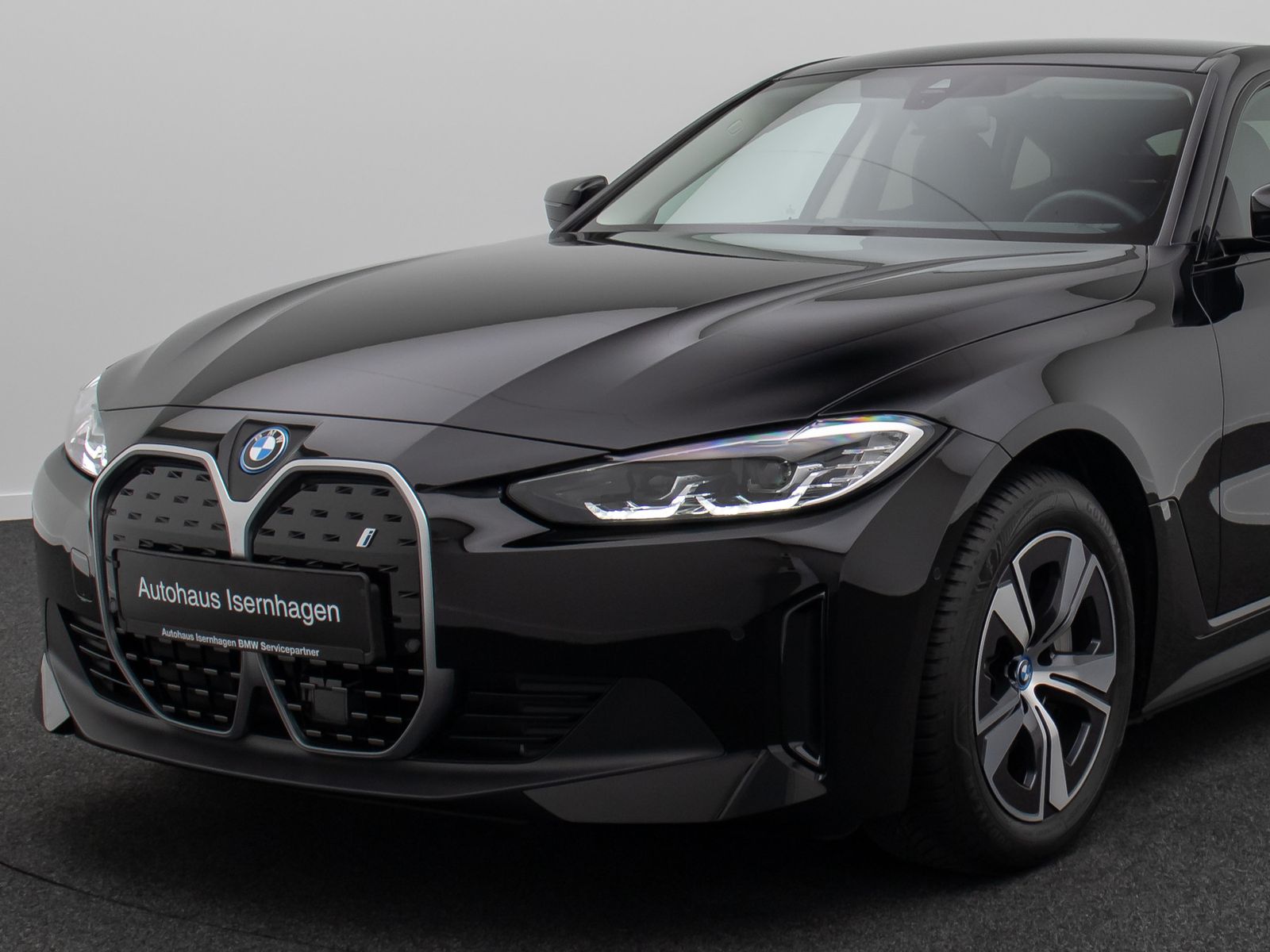 Fahrzeugabbildung BMW i4 eD40 Gran Coupe DAB Kamera Widscreen Sportstz
