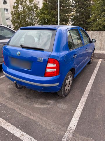 Skoda Fabia 1.2 Anhängerkupplung 4-Türer F...