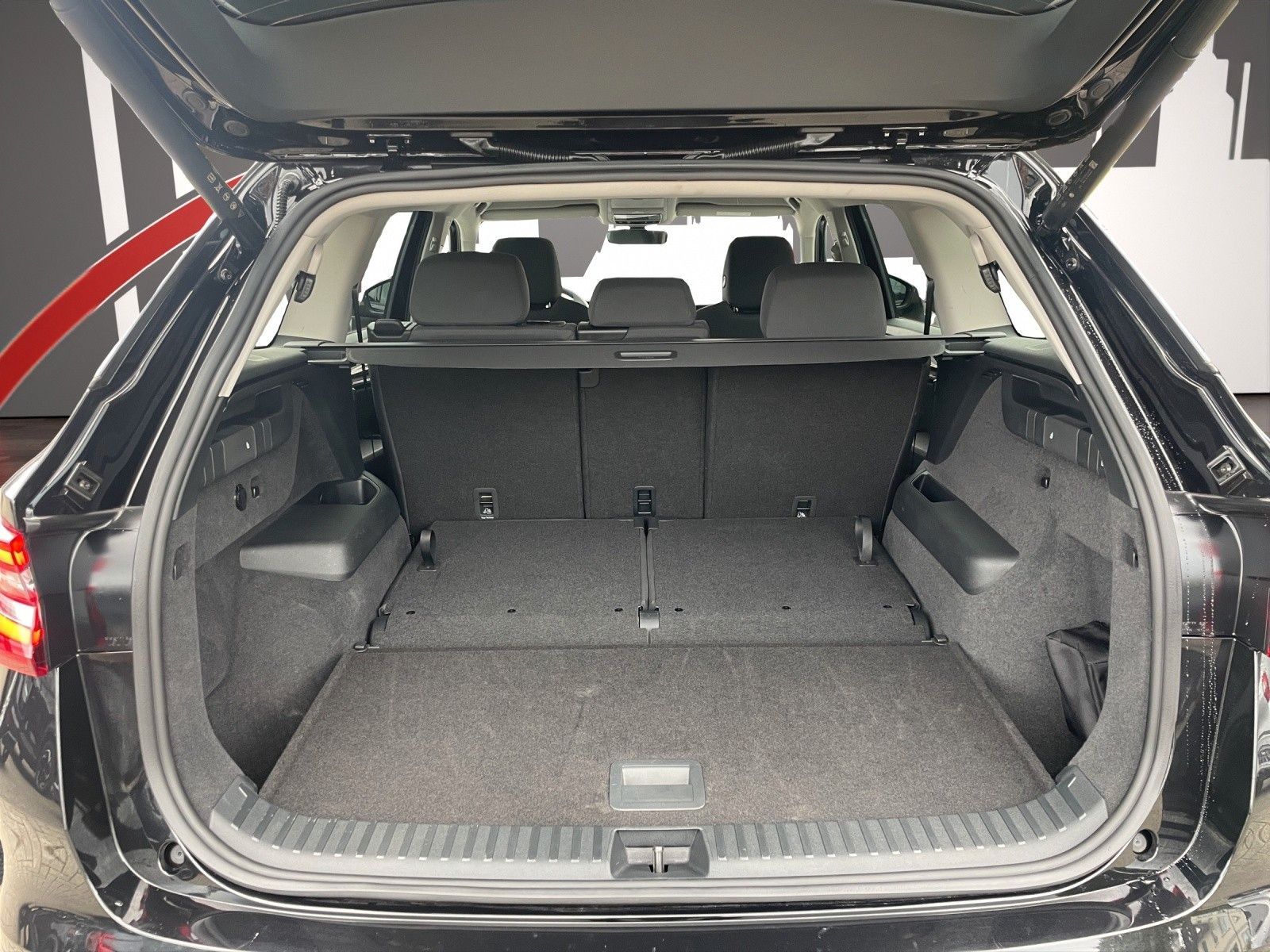 Fahrzeugabbildung SKODA Kodiaq 1.5 TSI mHEV 110 kW DSG Selection