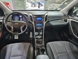 Hyundai i30 1.6 CRDi 128CV Style (119.000 km) - Hyundai i30 aus 2012 mit Diesel-Antrieb: Kombi