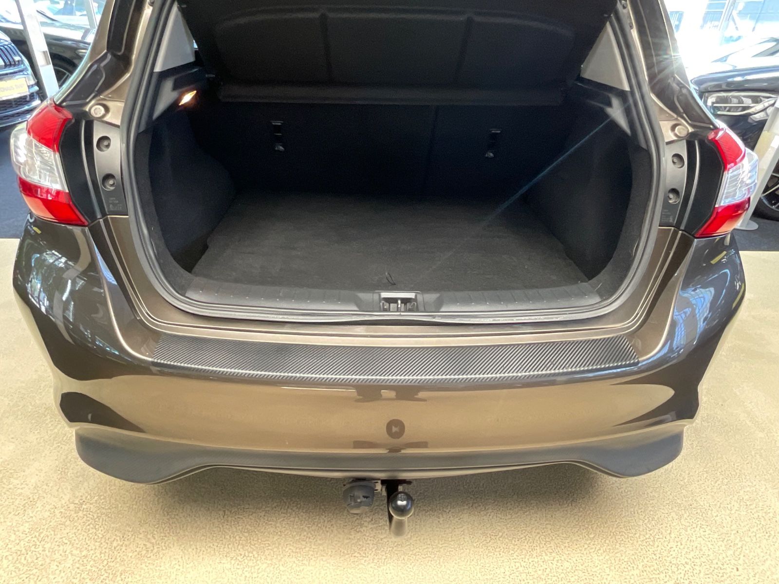 Fahrzeugabbildung Nissan Pulsar N-Tec*Automatik*Navi