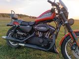 Harley-Davidson XL 1200 R / XL 883 R - HARLEY-DAVIDSON 883 R