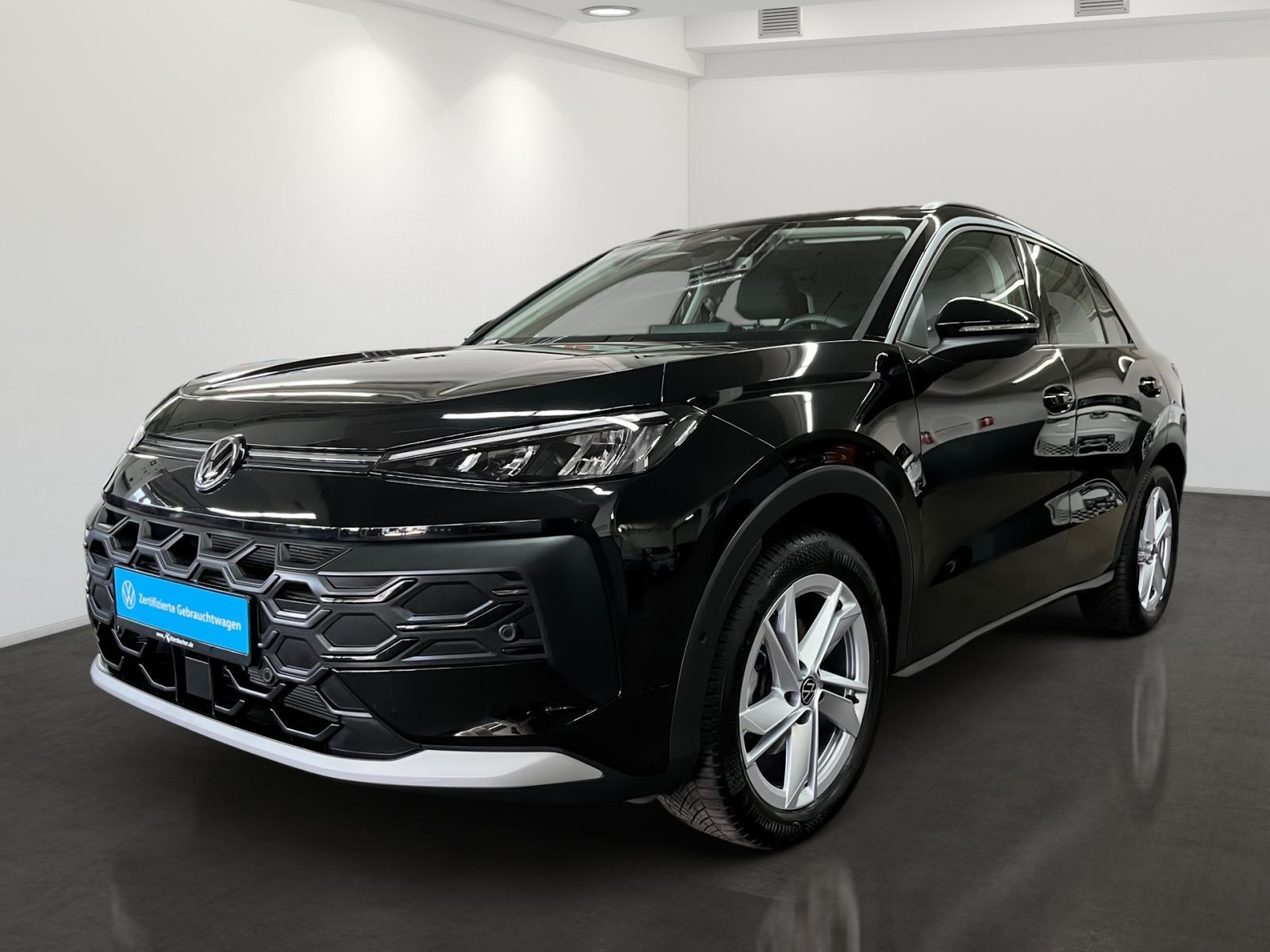 Volkswagen T-Roc LIFE 1,5 eTSI Navi RFK Digital Cockpit DAB foto 2