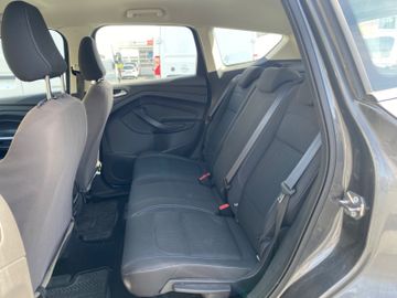 Bild 14 Ford Kuga Trend AHK PARKPILOT SYNC