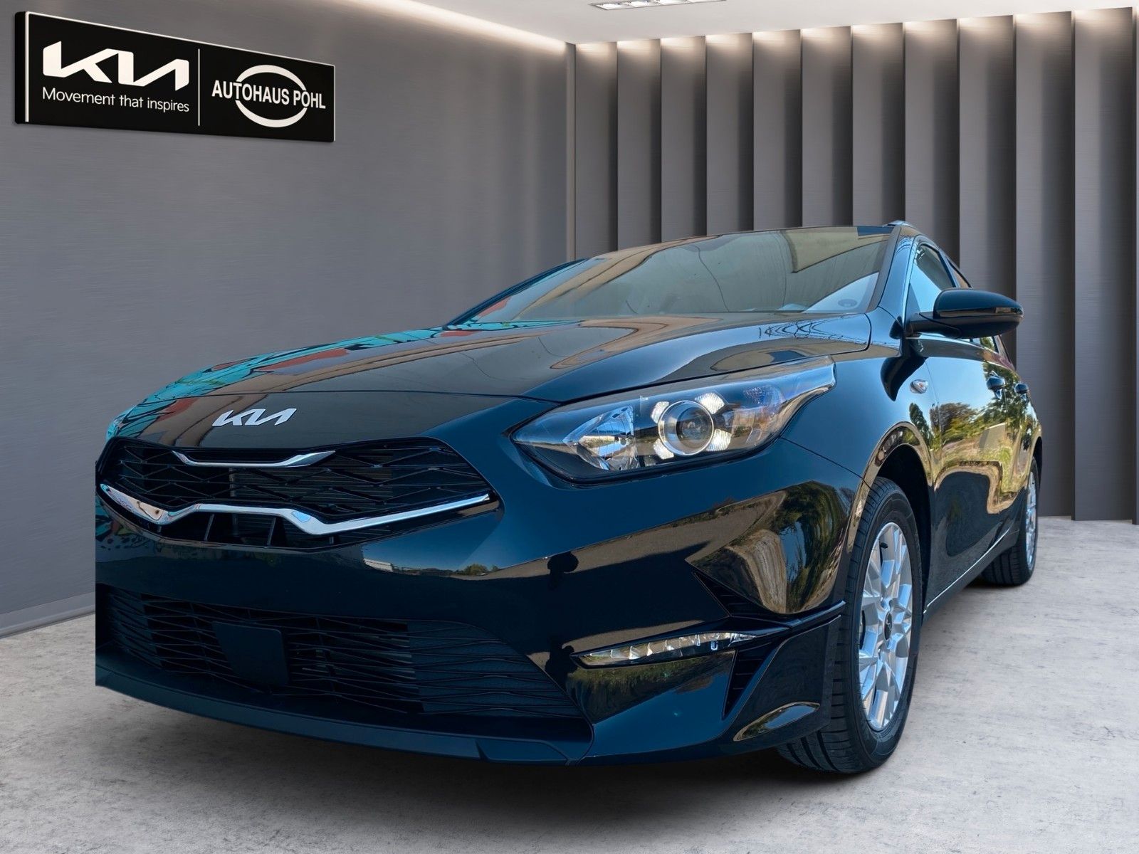 Fahrzeugabbildung Kia Ceed_SW 1.5T 140 DCT7 VIS KOMF+ (NAV)