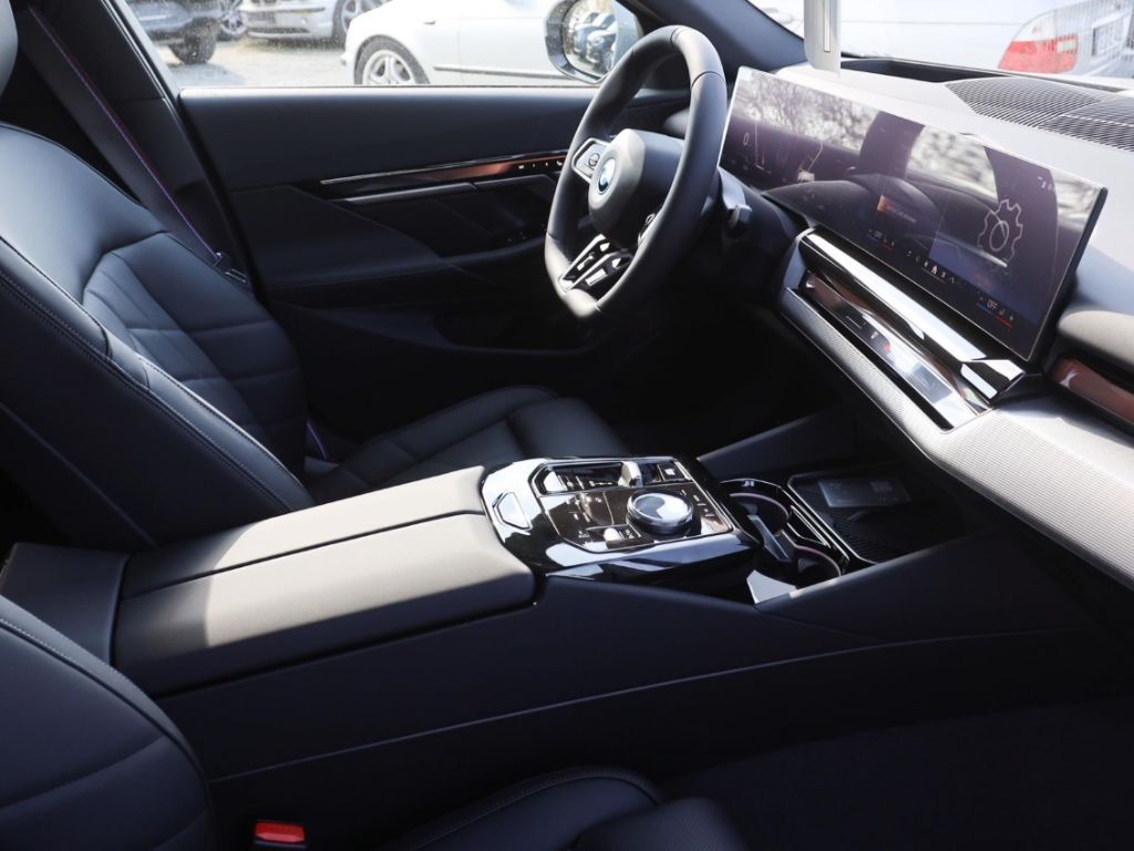 BMW i5 - Bild 21