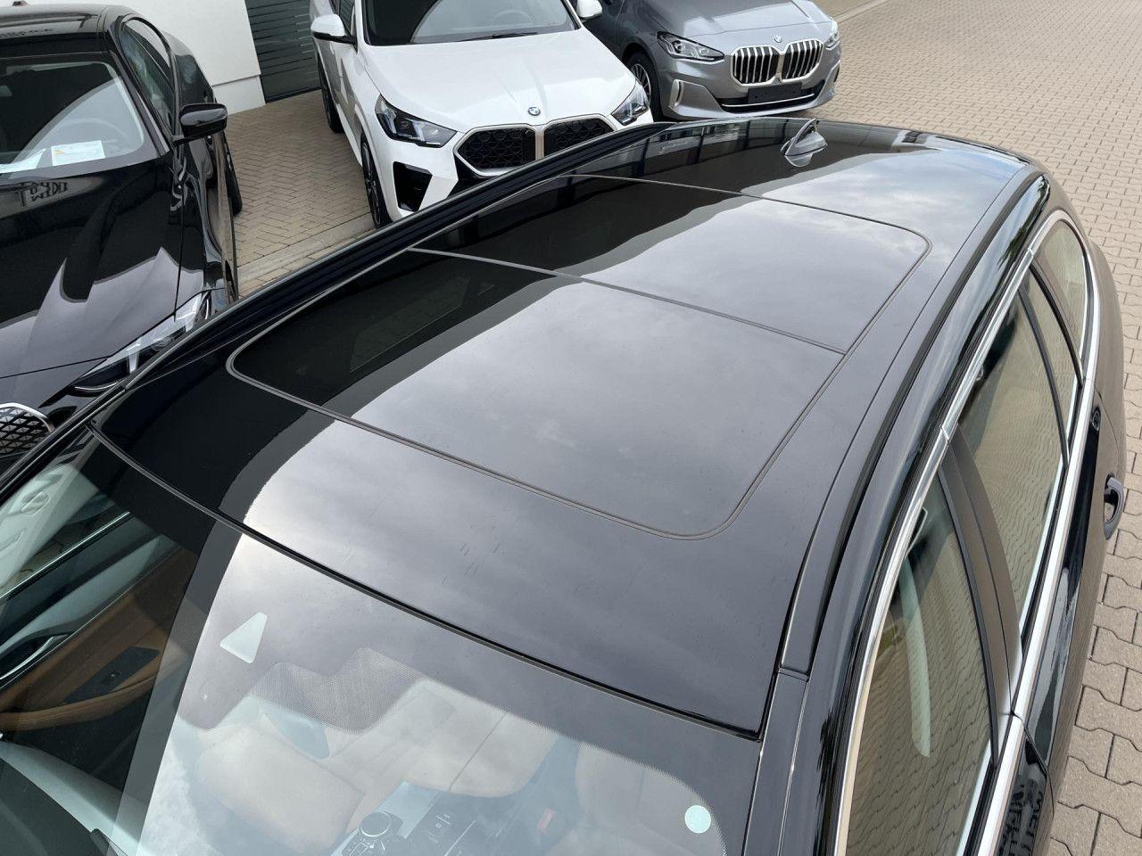BMW 530e Tour HUD Pano Laser SpoSi RFK HiFi LiveProf