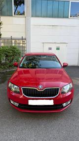 Skoda Octavia 1.2 TSI 63kW Active Active - Skoda Octavia mit Benzin-Antrieb: Limousine, 1.6