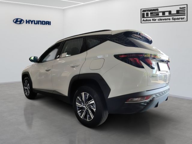 Fahrzeugabbildung Hyundai Tucson Tucson Select Hybrid 2WD 1.6 Navi+Funktio