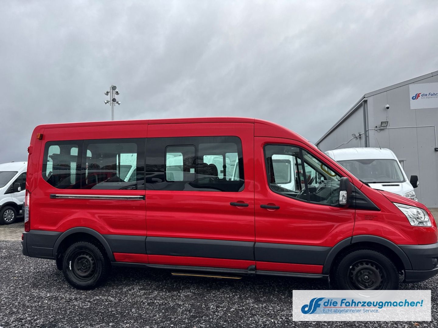 Fahrzeugabbildung Ford Transit Kombi 350 L3 2.2 TDCi DPF *2790 *KLIMA