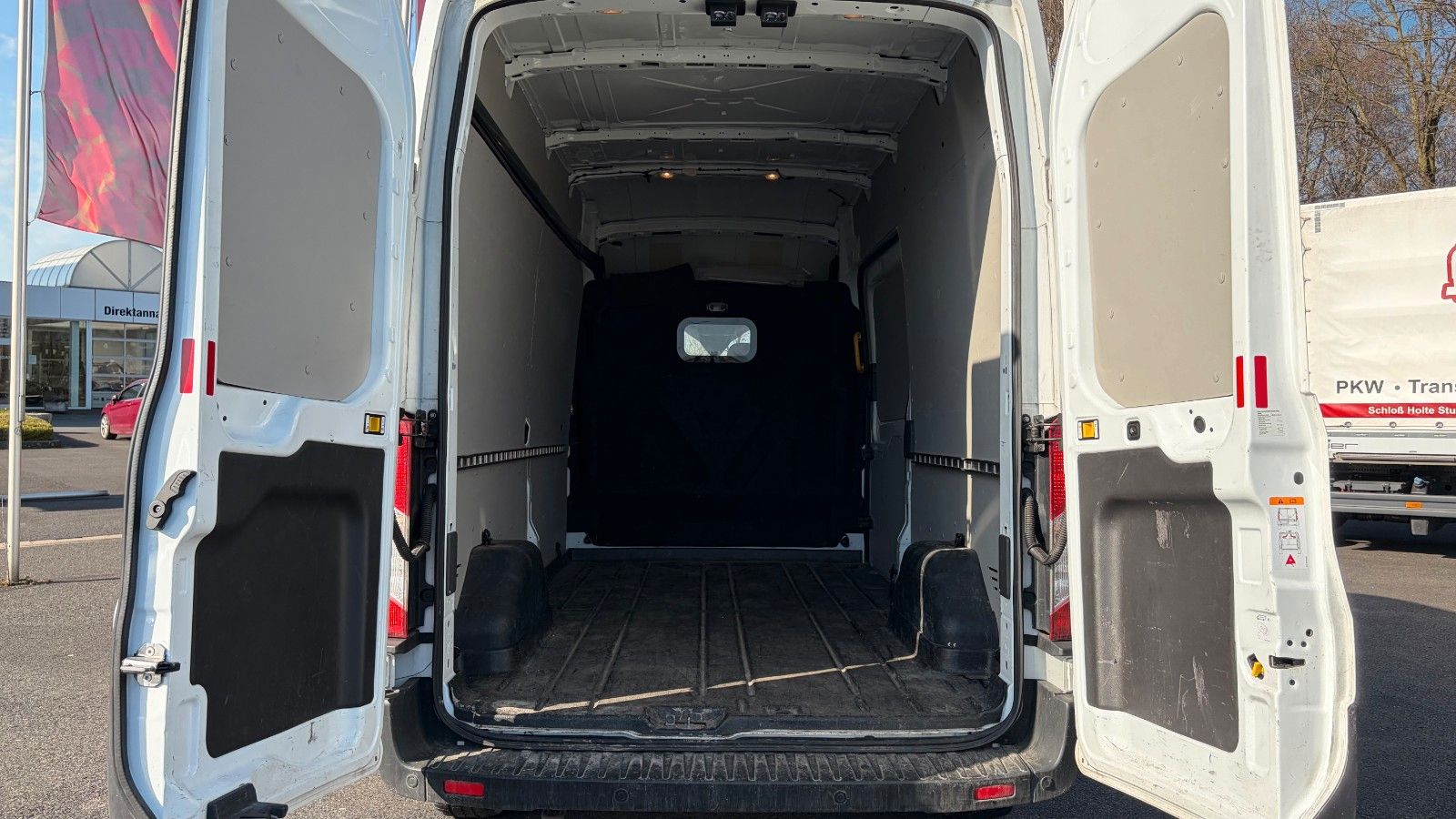 Fahrzeugabbildung Ford Transit Kasten 350 L3 Trend