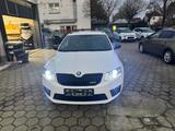 Skoda Octavia RS DSG 2.0TDI*1.Hand*8xAlu*super Zustand - Skoda Octavia: Super