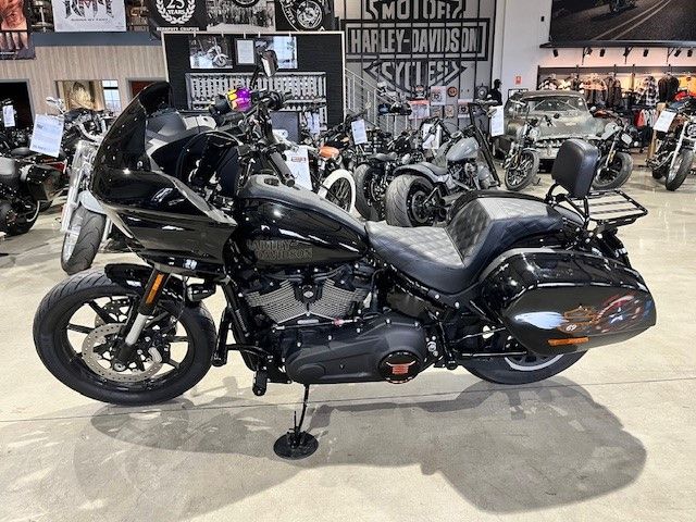 Fahrzeugabbildung Harley-Davidson FXLRST Low Rider ST 117 Umbau / Jekill