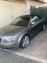 Audi AUDI A4 1.8T CABRIO TÜV&ASU NEU S LINE AUT... - Audi A4 aus 2005: Line
