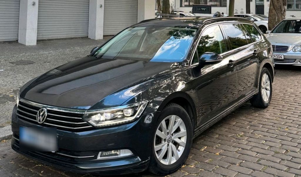 Image of Volkswagen Passat Variant
