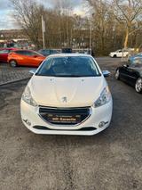 Peugeot 208 1.6 Allure 120 VTi-KLIMA-SH-AHK-12M GARANTIE - weiße Peugeot 208