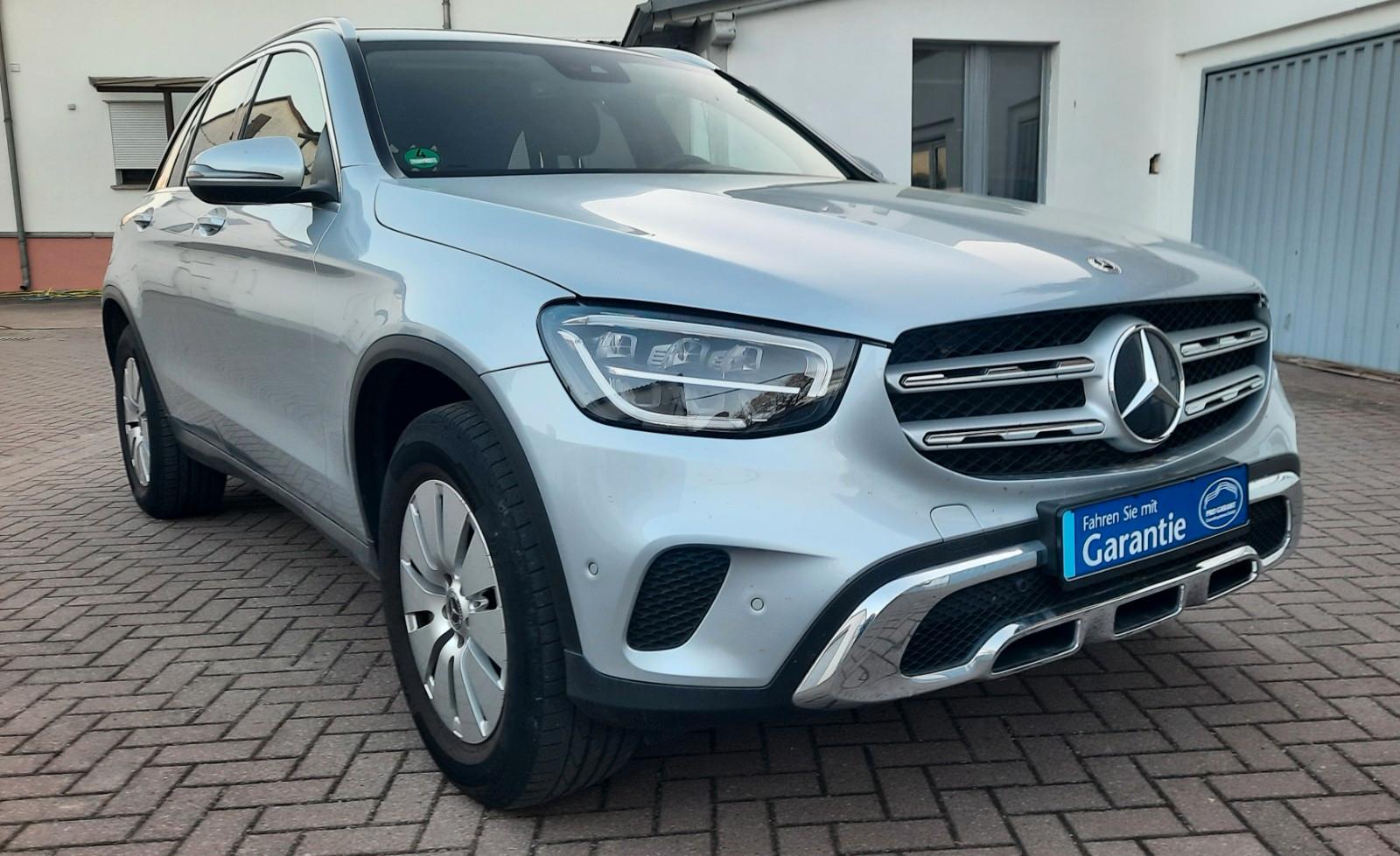 Mercedes-Benz GLC 220 d 4Matic/ Distronic/Spur/Offroad/1Hand