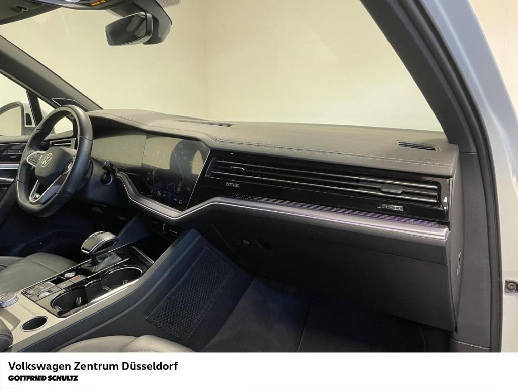 Volkswagen Touareg 3.0 TSI DSG R-Line 4Motion Navigation