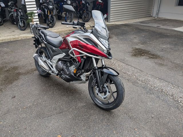 Honda NC 750 X DCT Vorführer/Zubehör