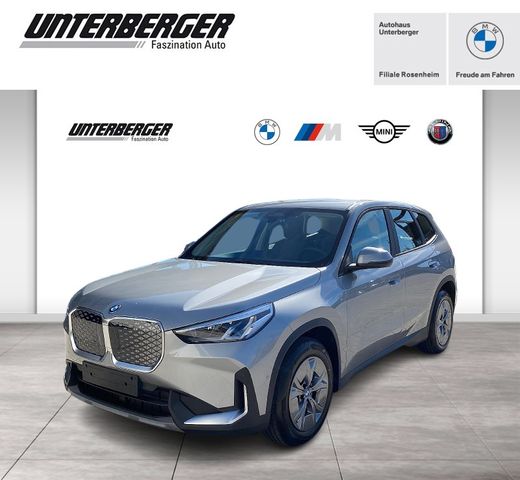 BMW iX1 eDrive20 BEV LED AHK Sitzhzg. Navi