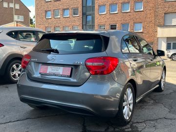 Mercedes A 180 - 9