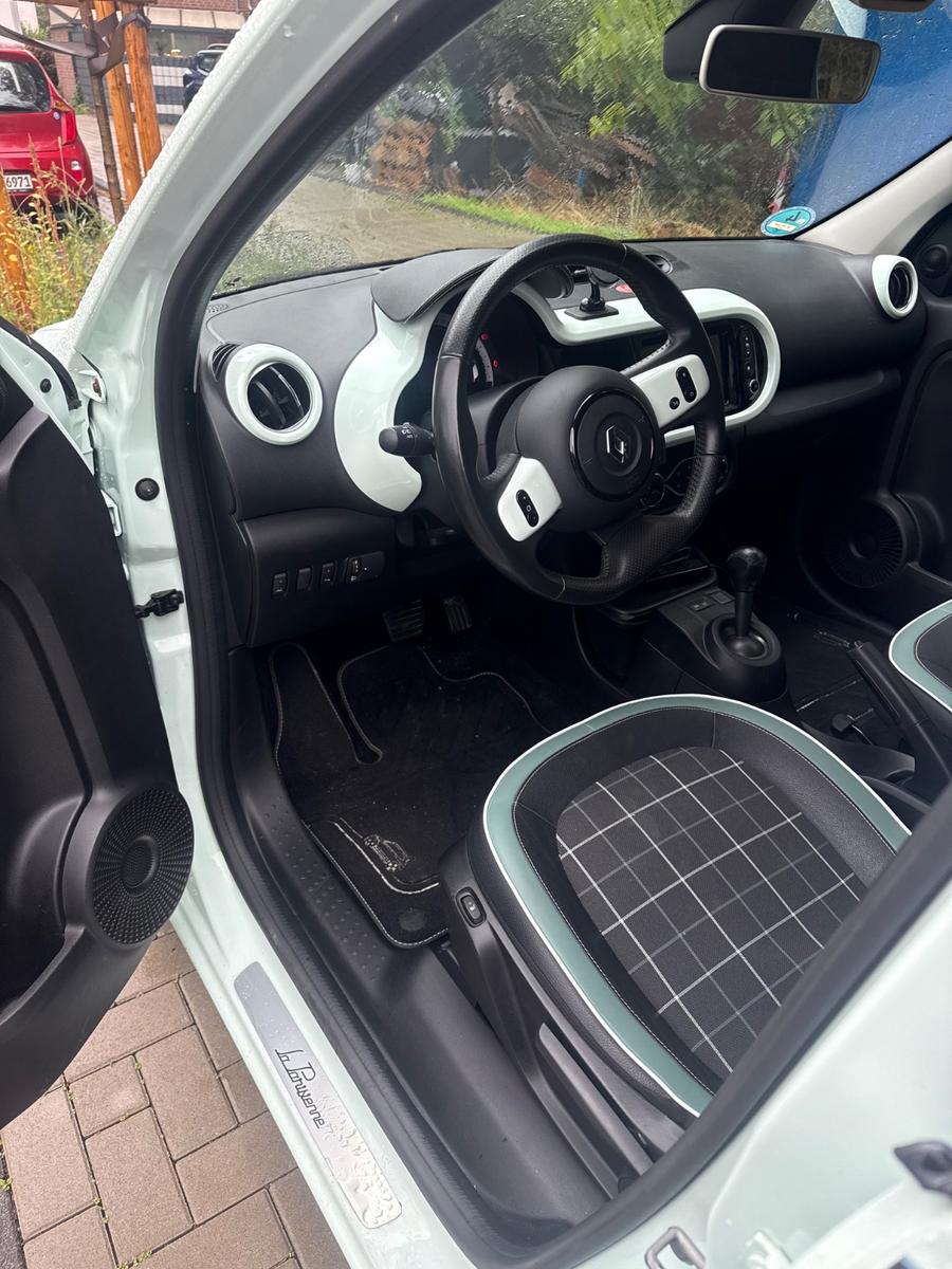 Renault Twingo ENERGY TCe 90 EDC La Parisienne La Pa...